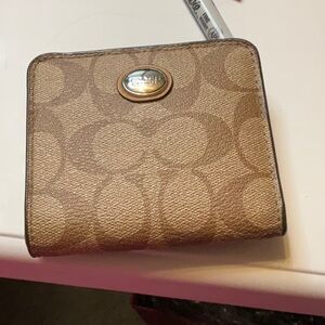 Coach bifold small card holder